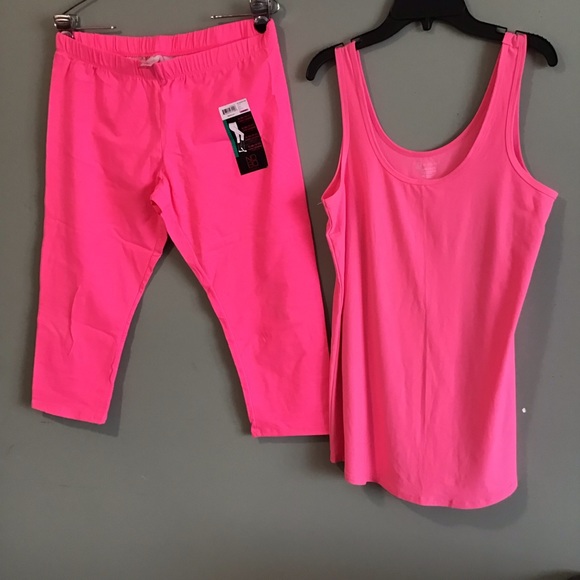 NO BOUNDARIES Pink Tank and Capri Leggings Set Juniors XL (15-17) NWT - Picture 1 of 4